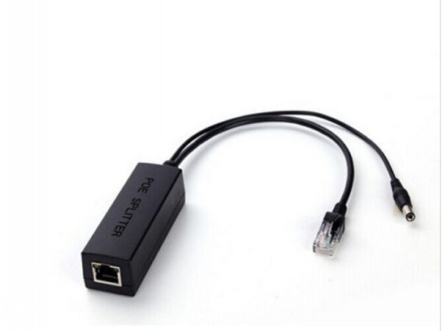 TT-1012  mini PoE napájení-splitter - umožní POE z každé kamery  102POED