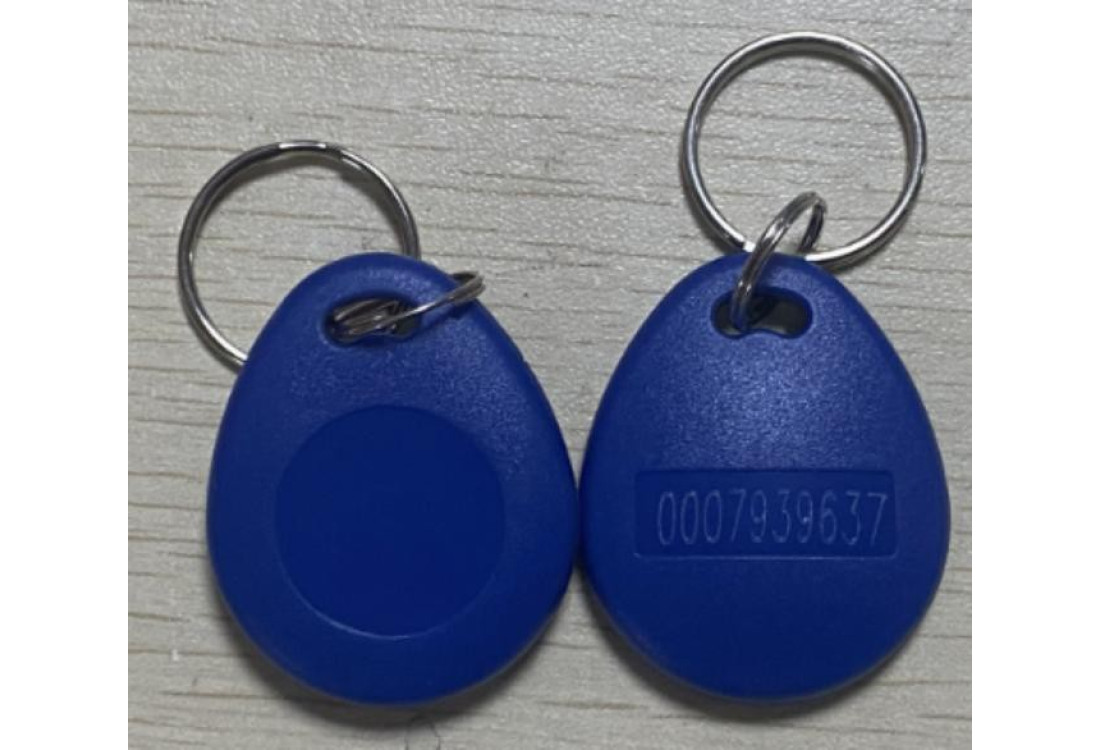 Modrý RFID přívěsek MIFARE Classic 1K, 13,56MHz | SEBURY TAG8
