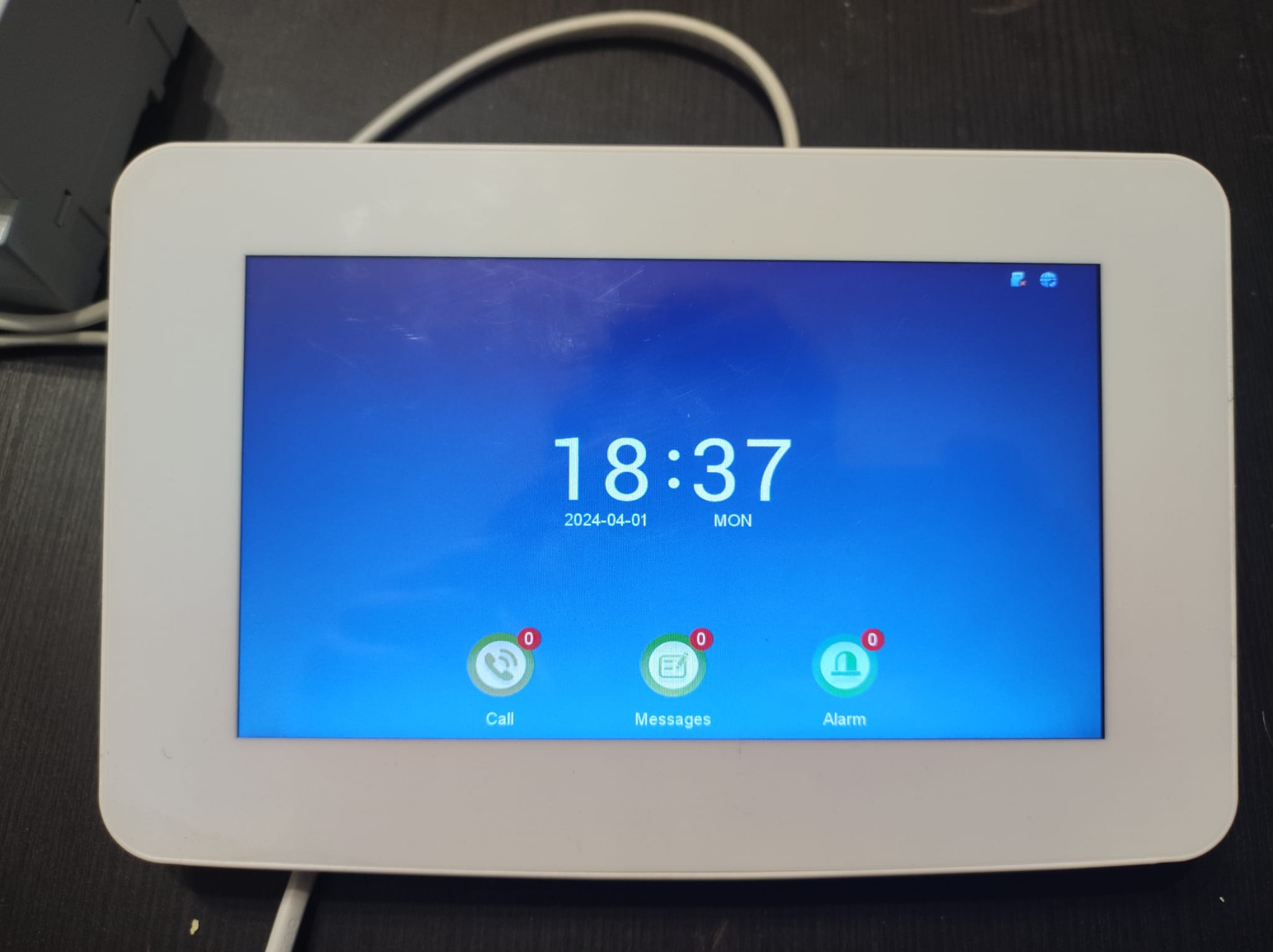 Dotykový monitor ZONEWAY ZW-777-TUYA